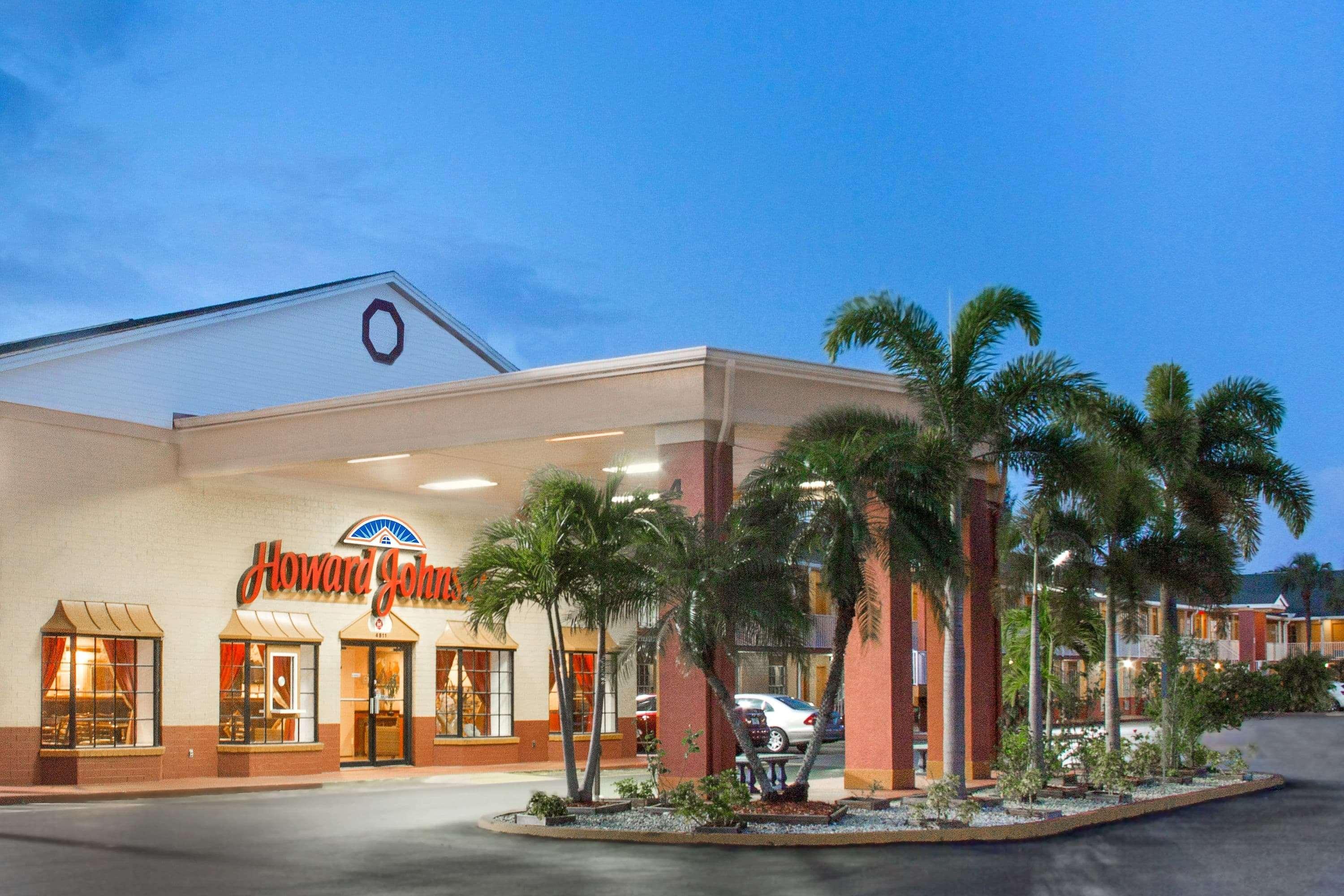 Howard Johnson By Wyndham Ft. Myers Fl Fort Myers Exterior foto